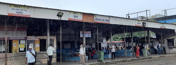 alibaug st bus stand photo